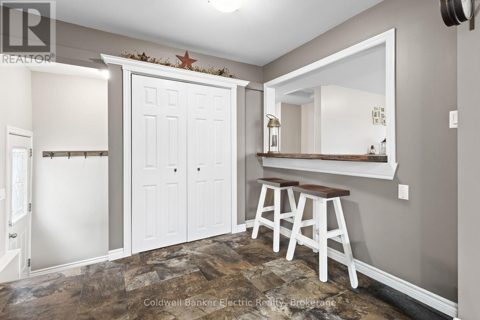 30 WOODS AVENUE - Image 4