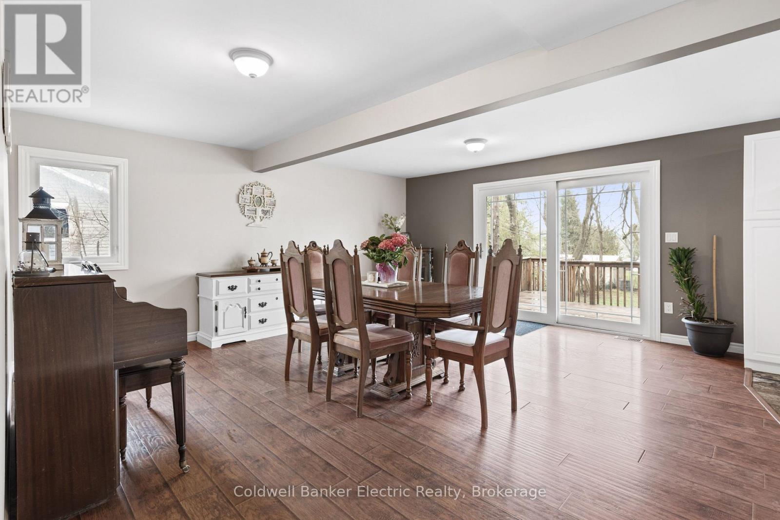 30 WOODS AVENUE - Image 7