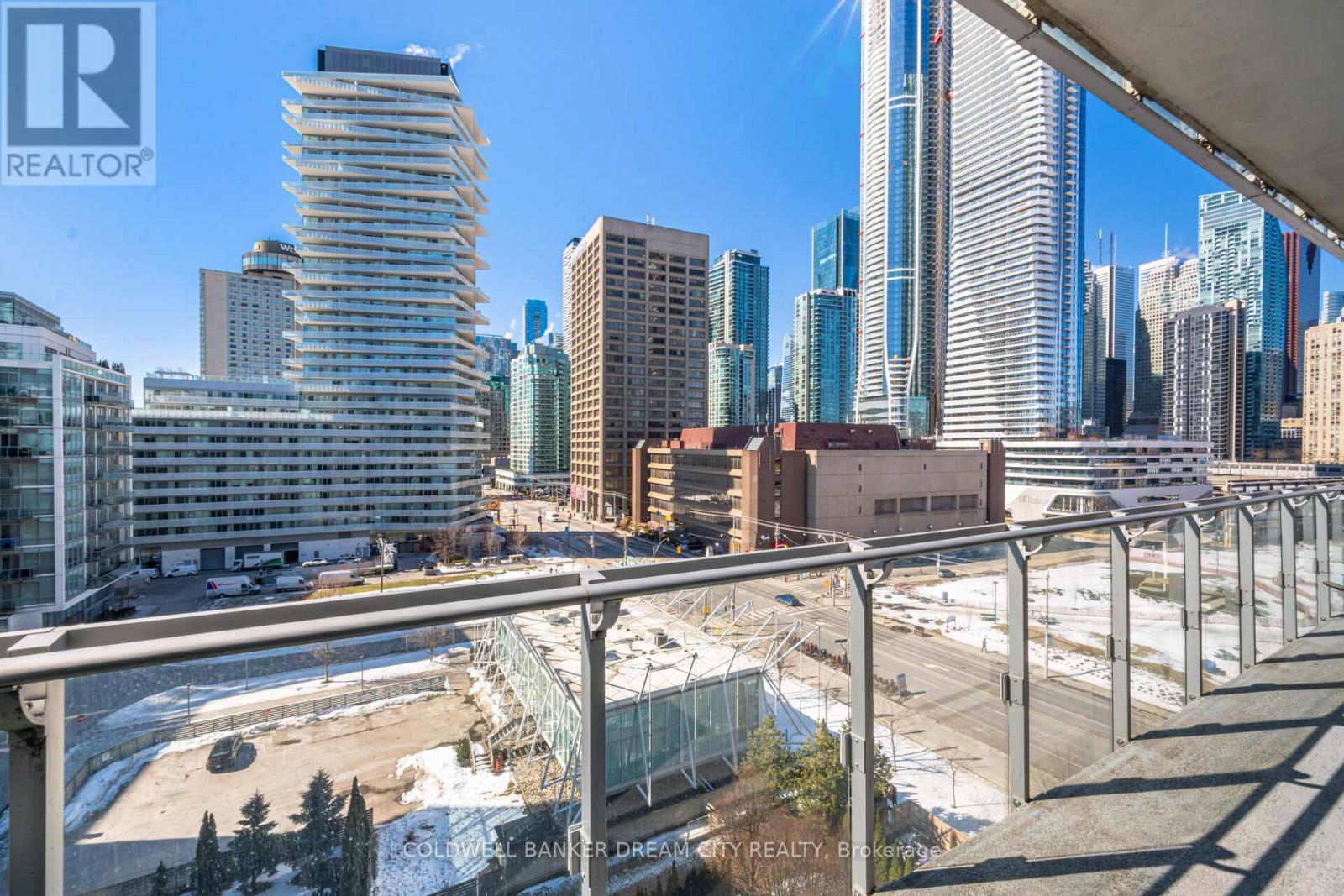 #837 39 QUEENS QUAY E - 37
