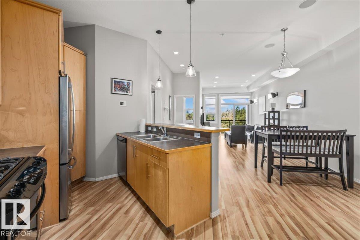 #427 10531 117 ST NW - 3