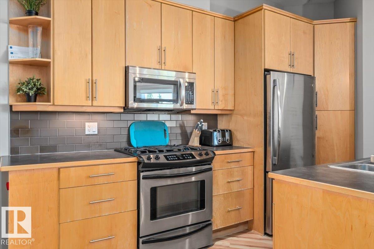 427 10531 117 Street NW - Photo 5