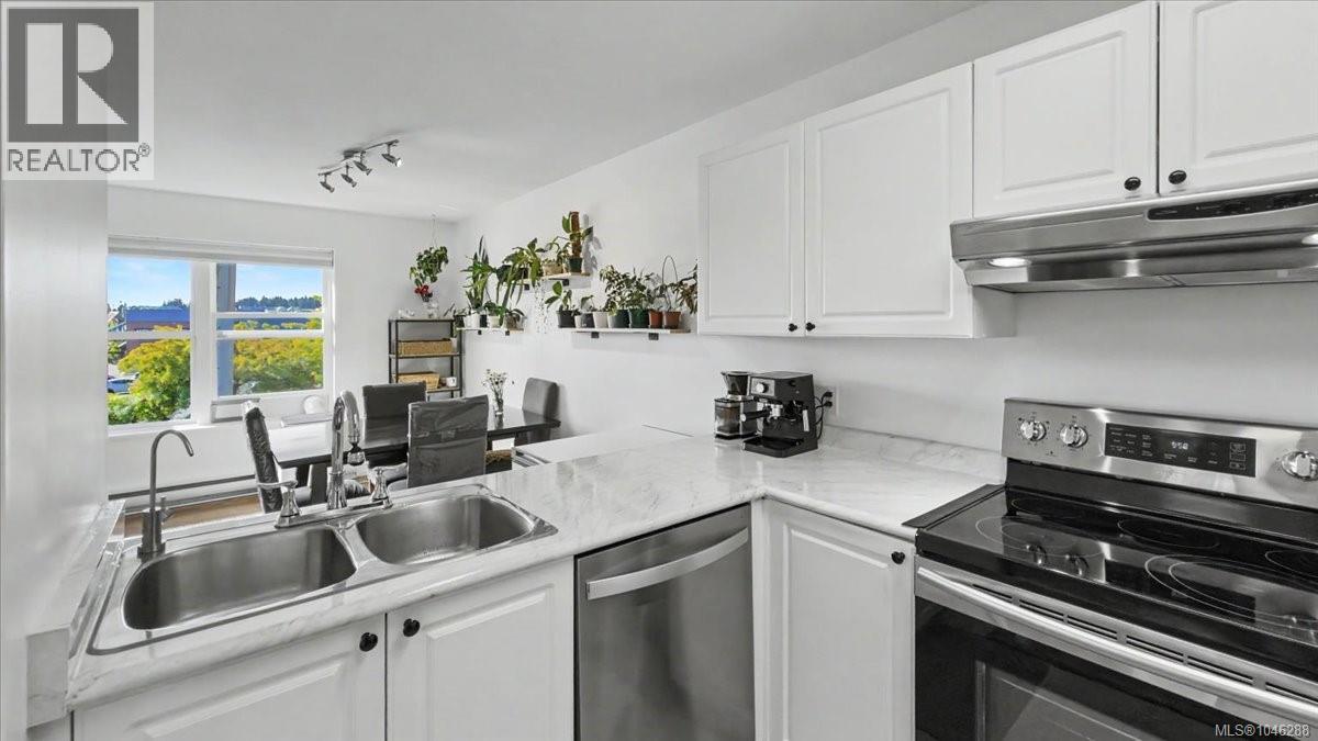 #202 2525 Fitzgerald Ave - 6