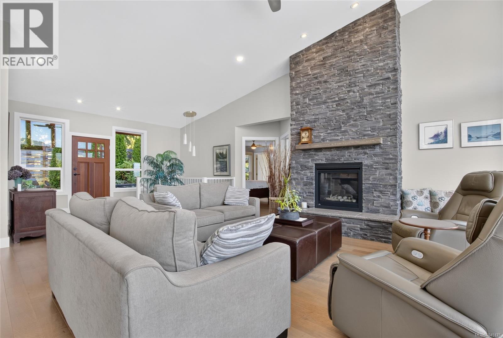 1768 Wilmot Rd - Image 13