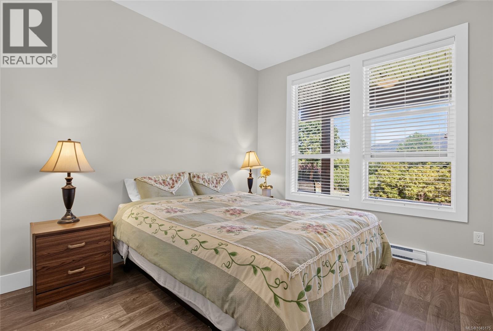 1768 Wilmot Rd - Image 33