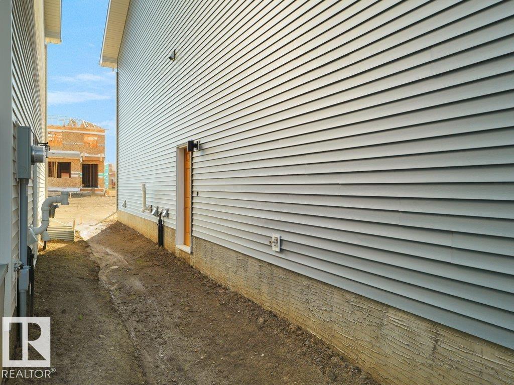 1077 CRISTALL CR SW - Image 53