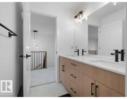 1077 Cristall Cr Sw, Edmonton, AB T6W5S6 Photo 36