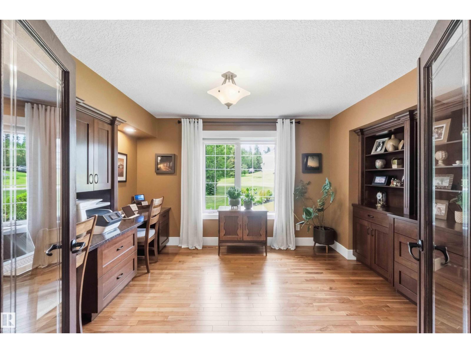 60 56019 Rge Rd 230 - 20