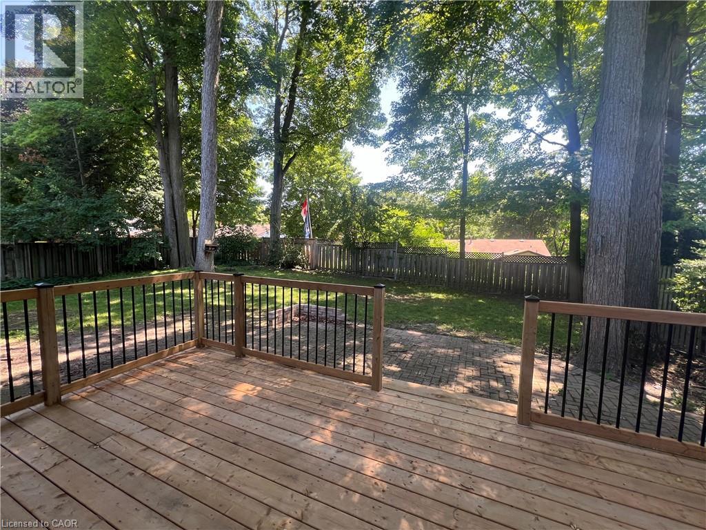 139 GUNN Avenue — photo 3