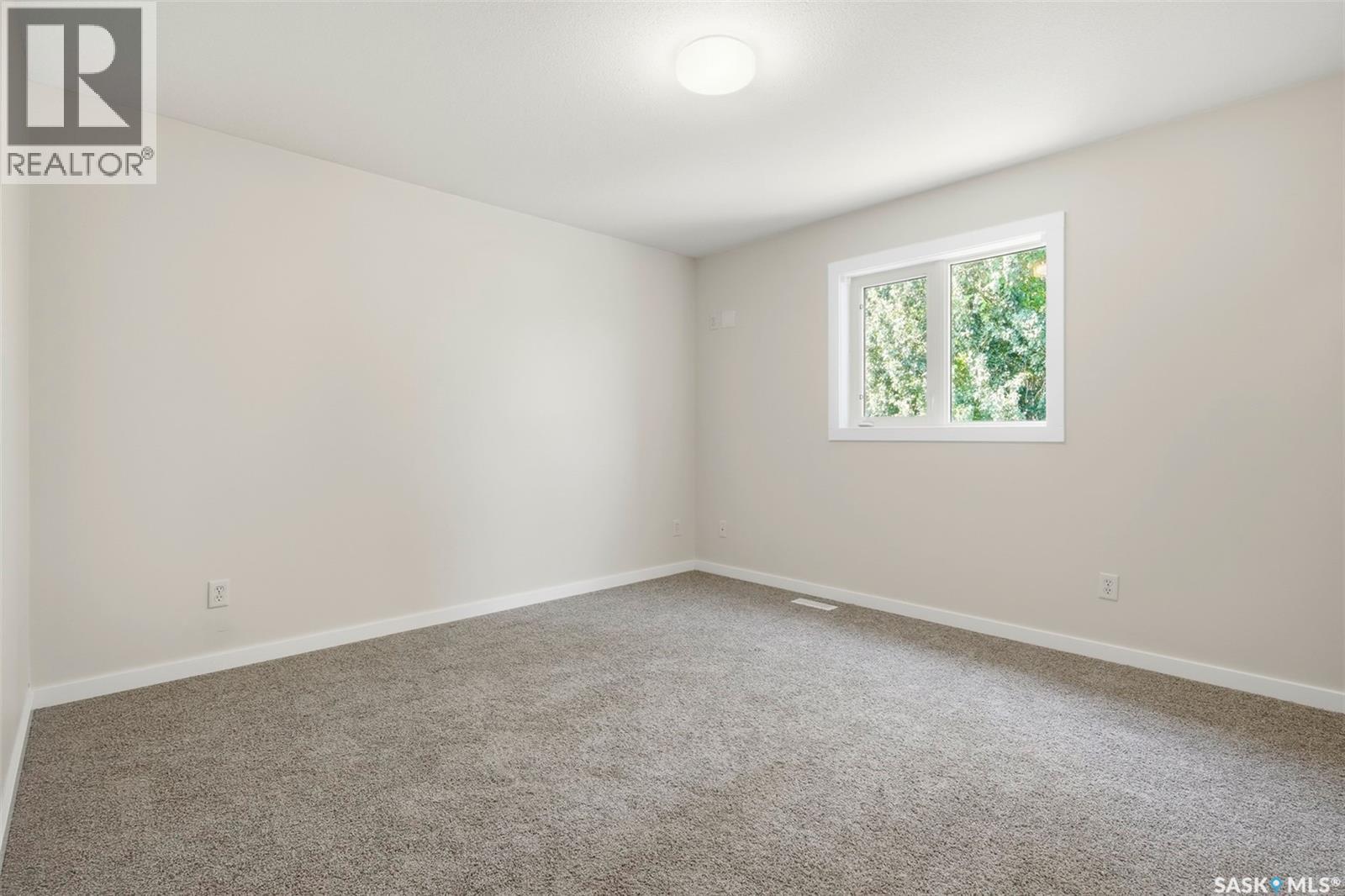 418 Greaves CRESCENT - 12