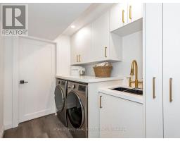 3582 Gallager Drive, Mississauga, ON L5C2N6 Photo 28
