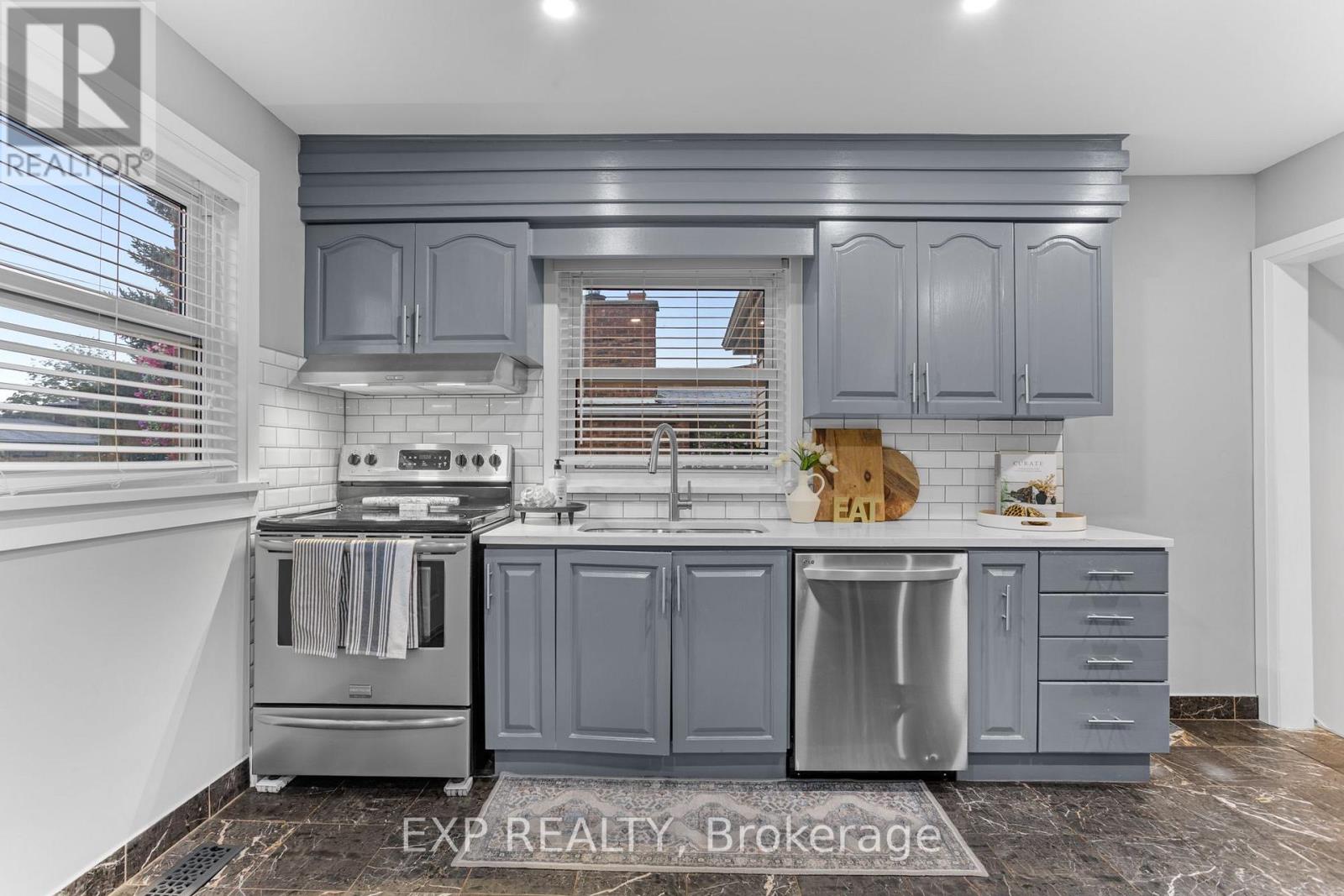 62 RANDALL AVENUE - 5