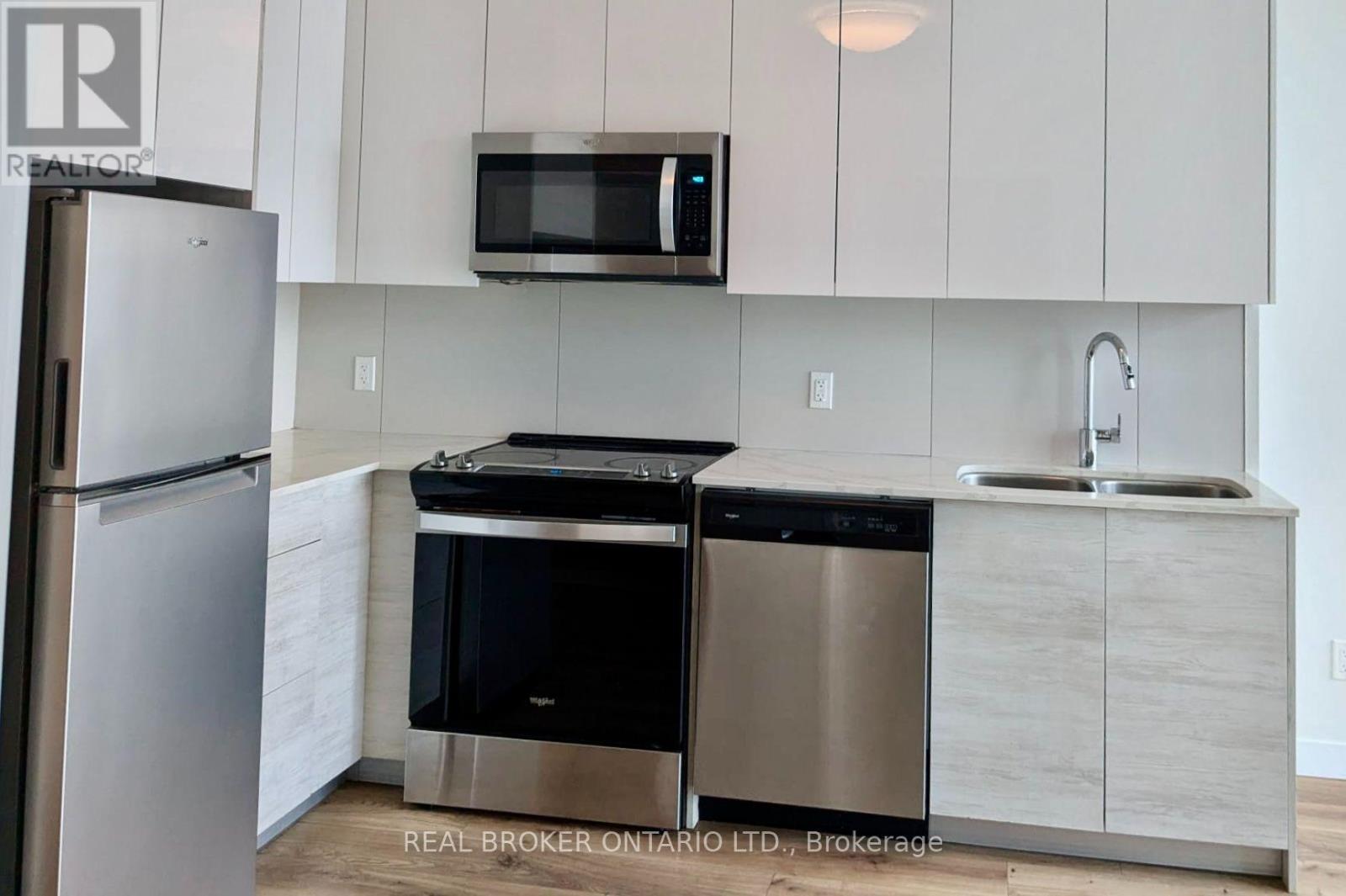 3 - 60 FREDERICK STREET — photo 2