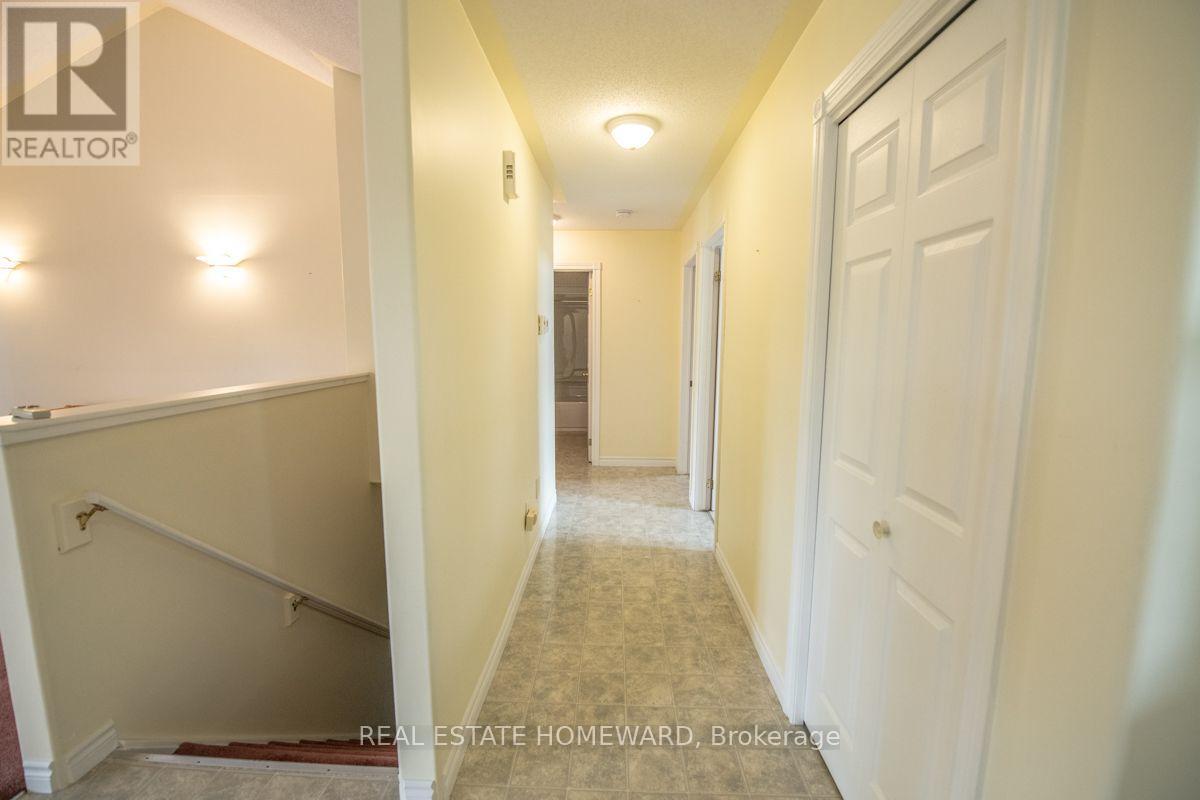1235 FLOOD'S DRIVE - 12