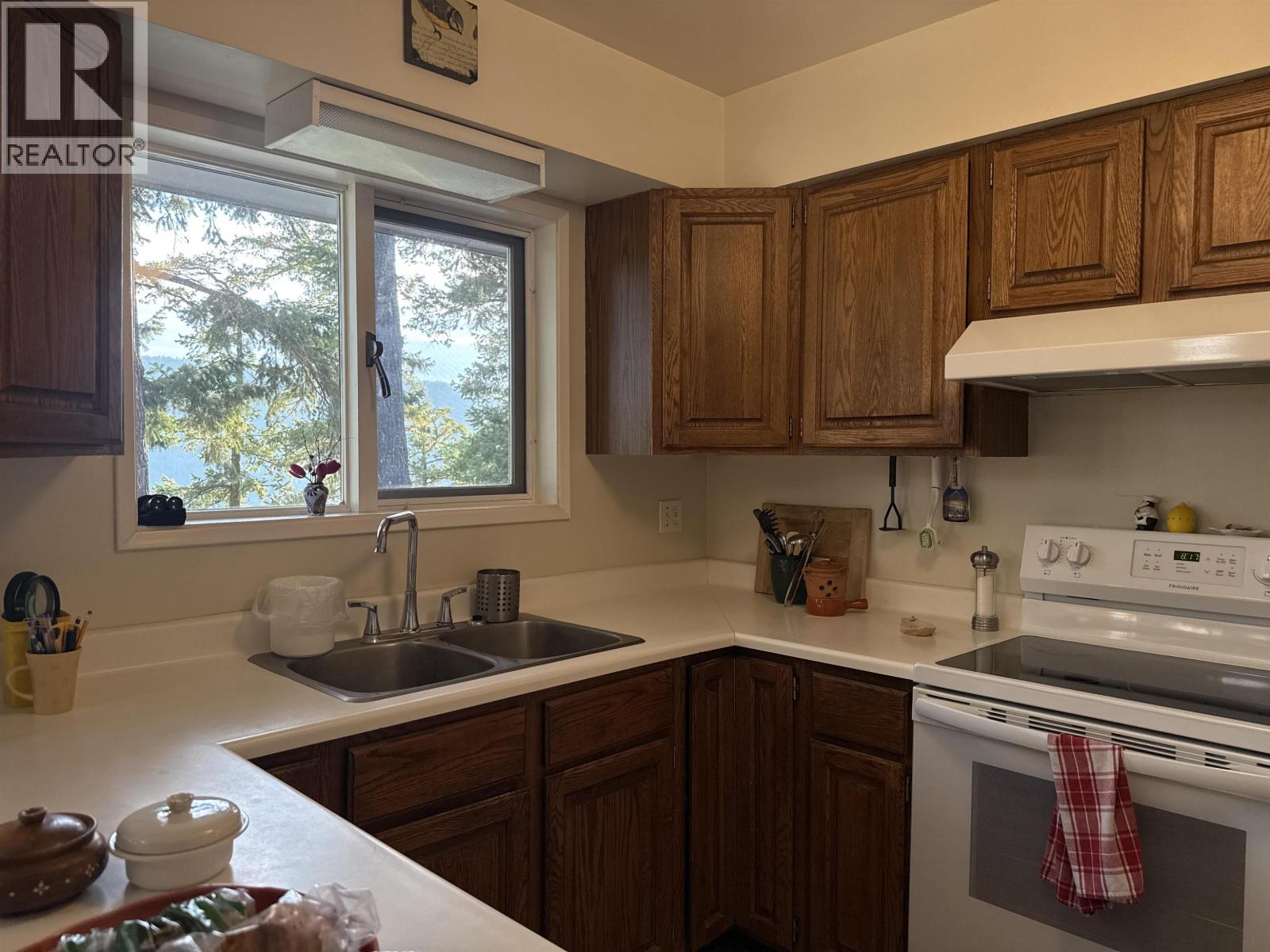 2400 ARNOLDUS ROAD - 13