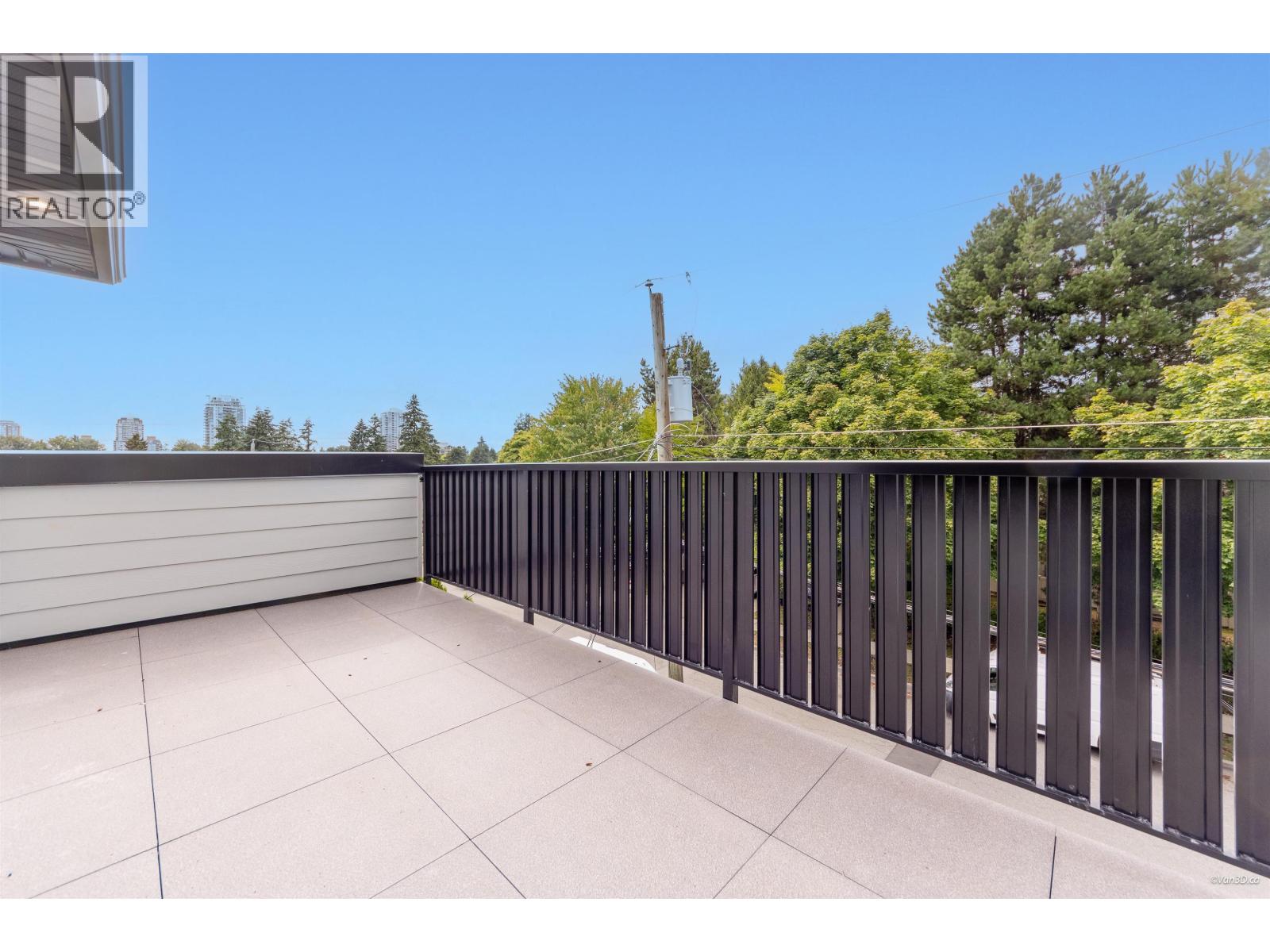 5 7270 17TH AVENUE, Burnaby — photo 2