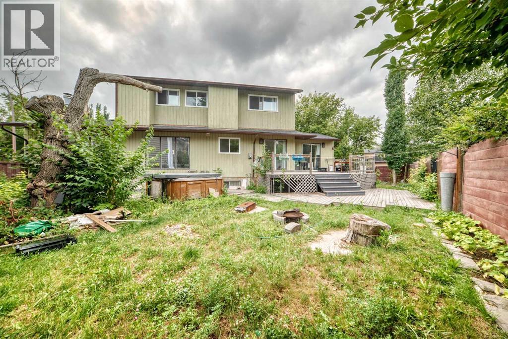 55 Pineland Close NE - 42