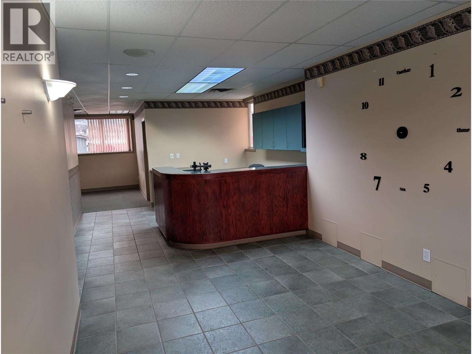 3605 31 Street, Vernon — photo 3