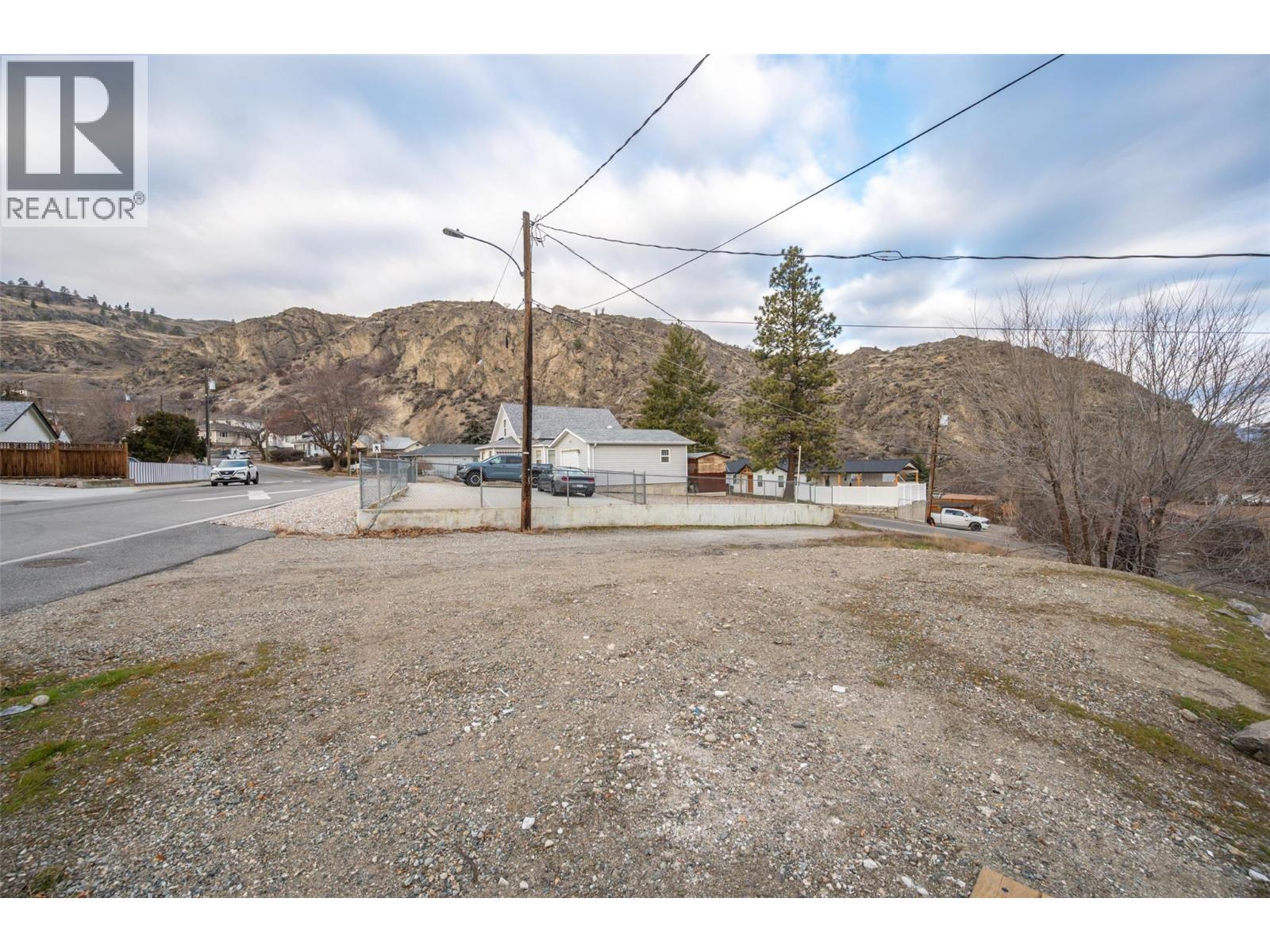 6470 Hollow Street, Oliver