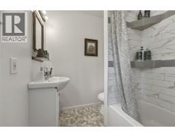 244 Mabel Lake Road, Lumby, BC V0E2G5 Photo 35