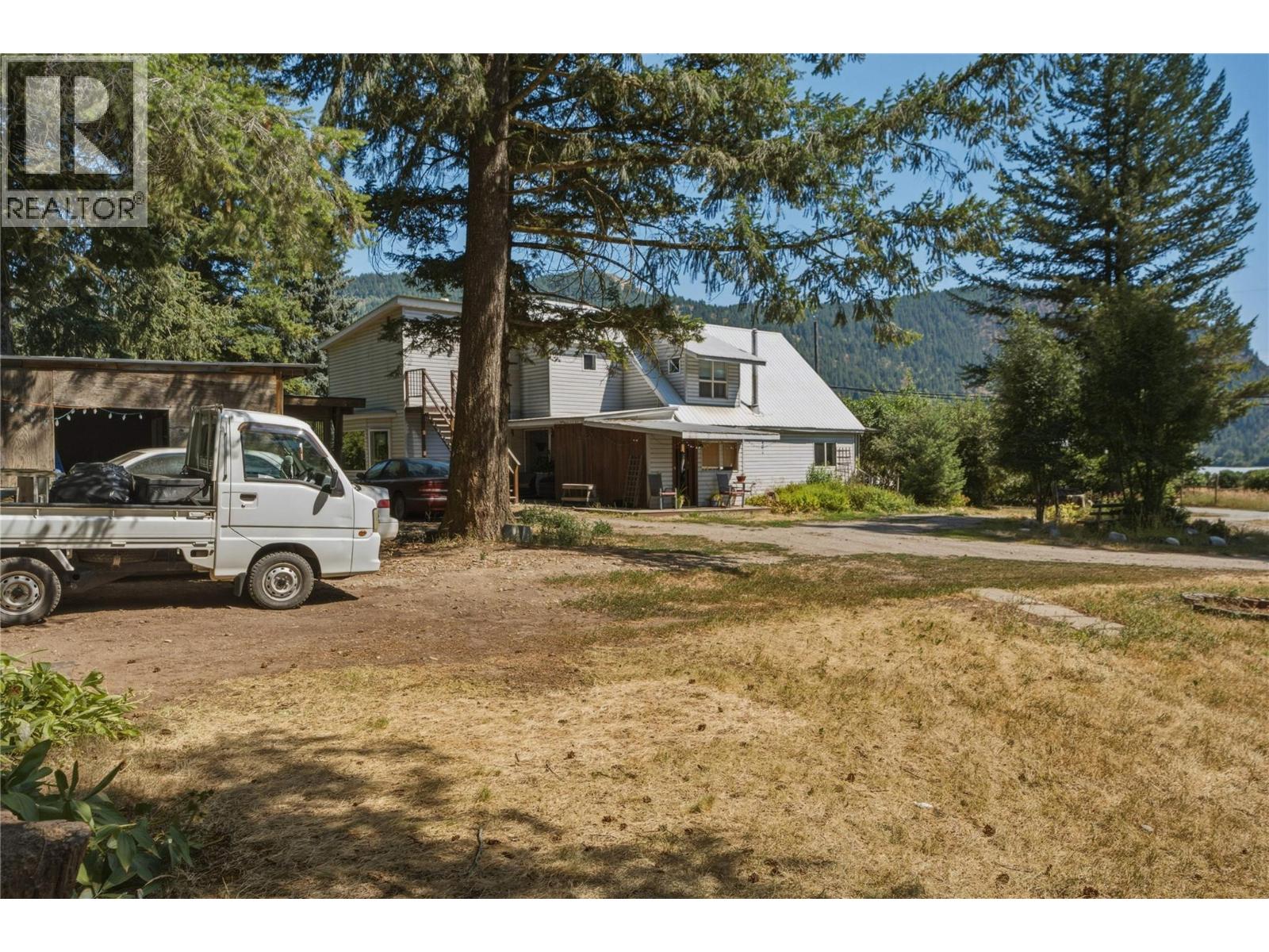 244 Mabel Lake Road - Image 48