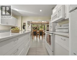 Dining room - 244 Mabel Lake Road, Lumby, BC V0E2G5 Photo 12