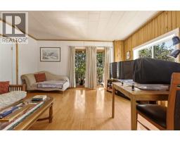 Kitchen - 244 Mabel Lake Road, Lumby, BC V0E2G5 Photo 13