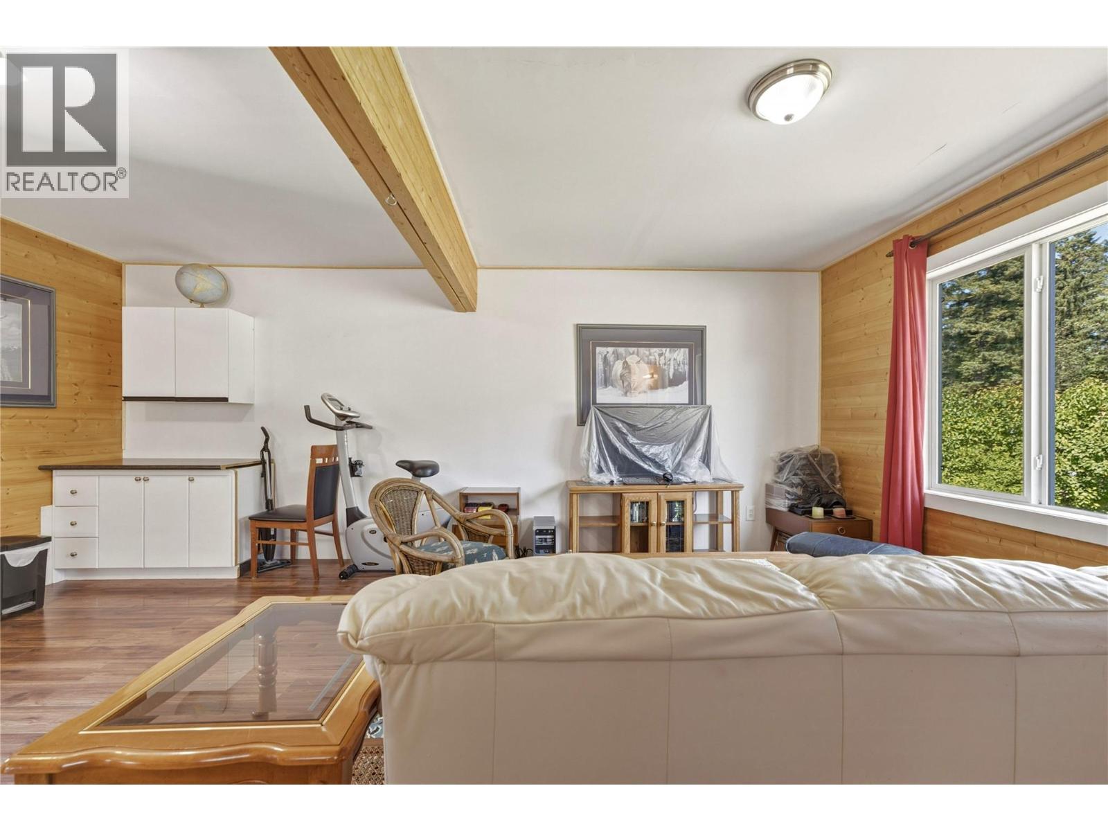 244 Mabel Lake Road - 29