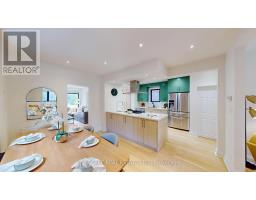 25 Oswald Crescent, Toronto, ON M4S2H5 Photo 11