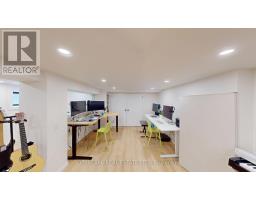 25 Oswald Crescent, Toronto, ON M4S2H5 Photo 34