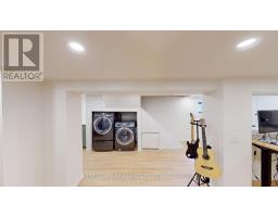 25 Oswald Crescent, Toronto, ON M4S2H5 Photo 38