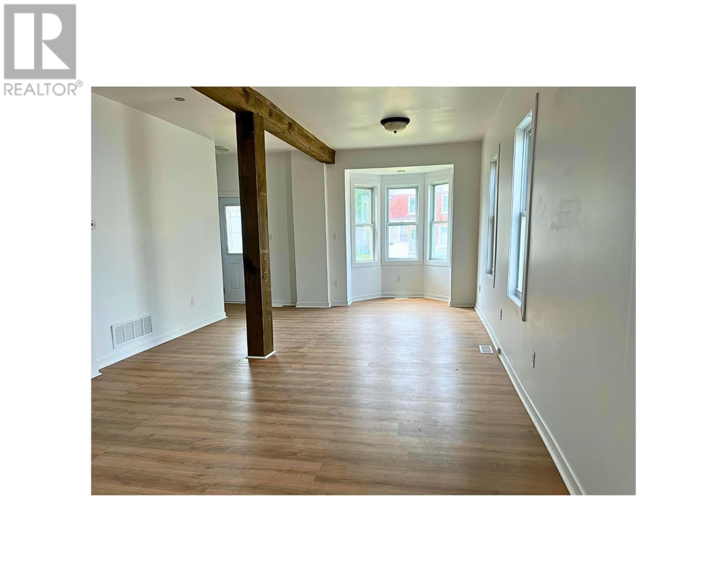 258 St. James ST, Sault Ste. Marie — photo 3