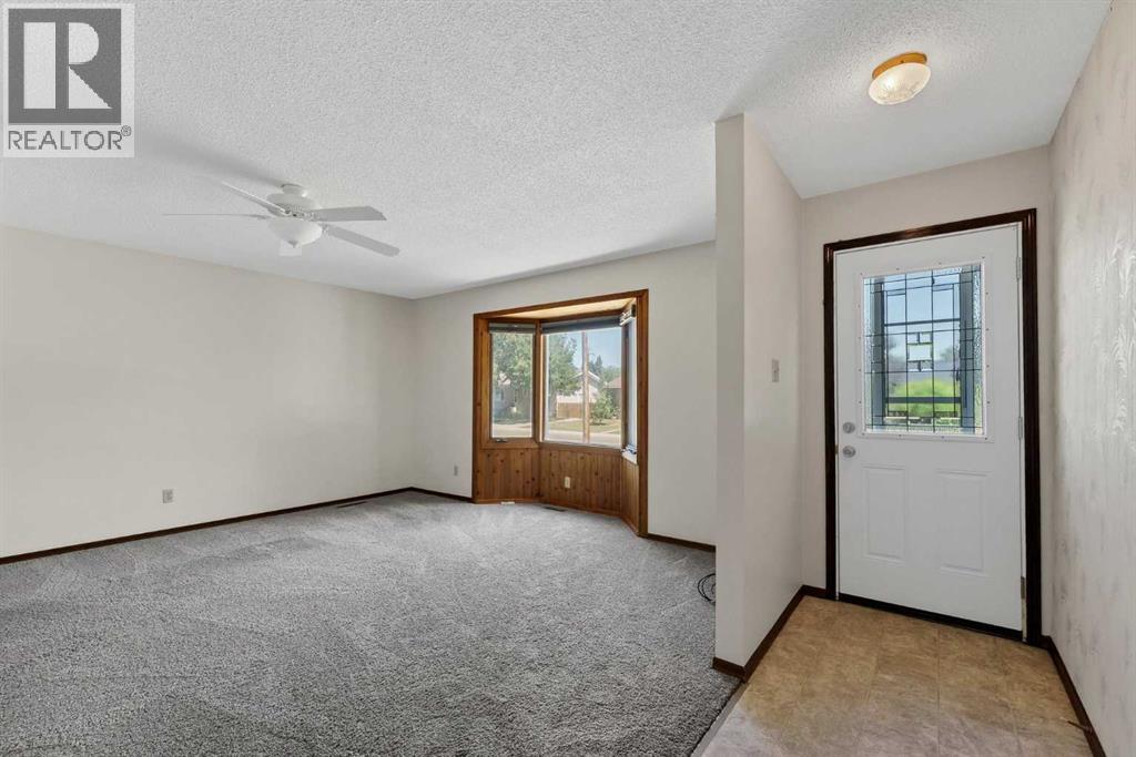 31 8 Street W - Image 3