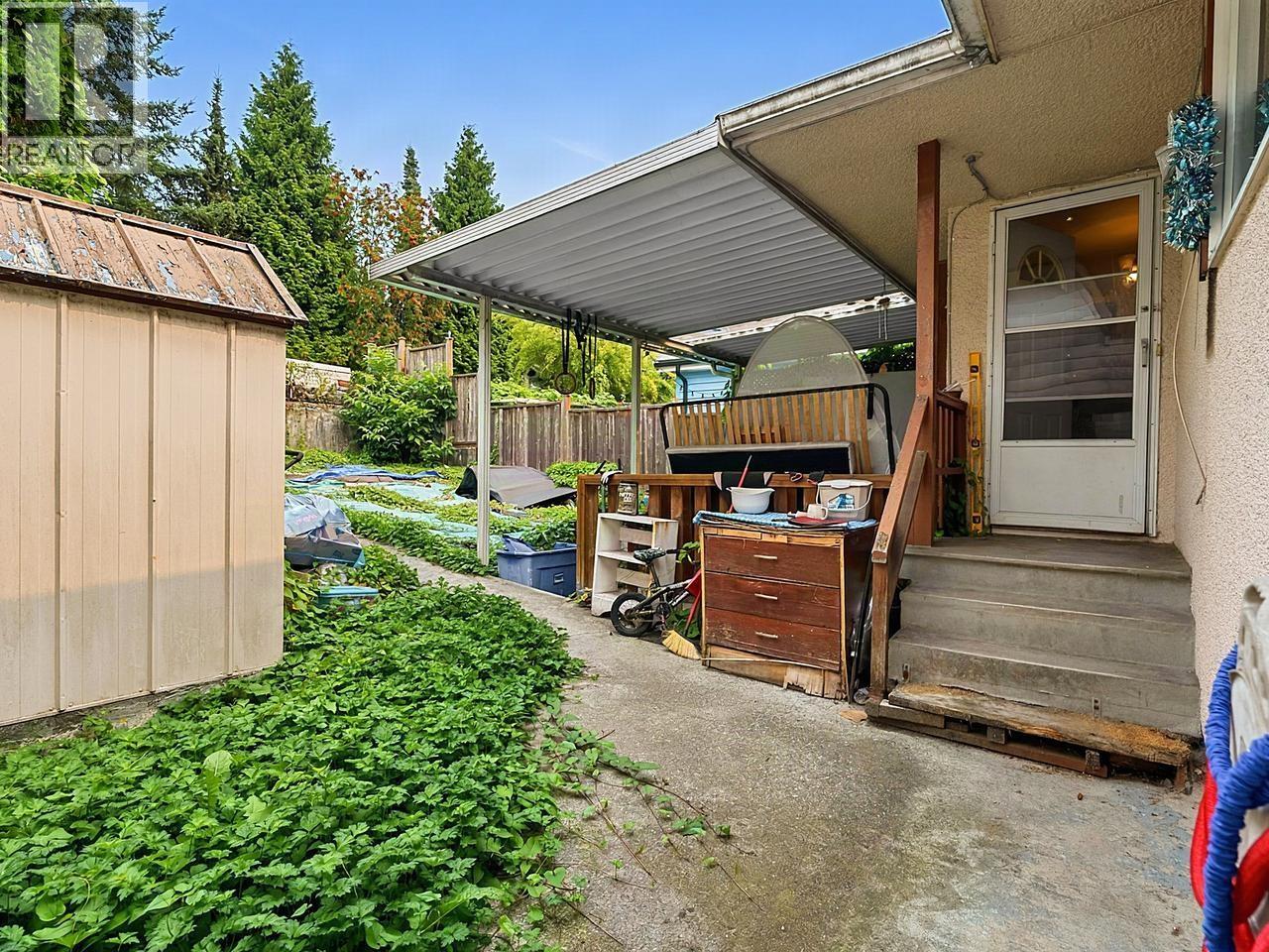 4 Bed, 2 Bath House for Sale in Burnaby – 8247 10TH AVENUE, Burnaby – MLS# R3154707 - Image 24