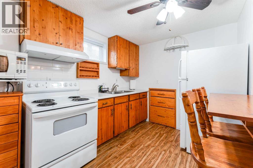 1502 40 Street SE - Image 17