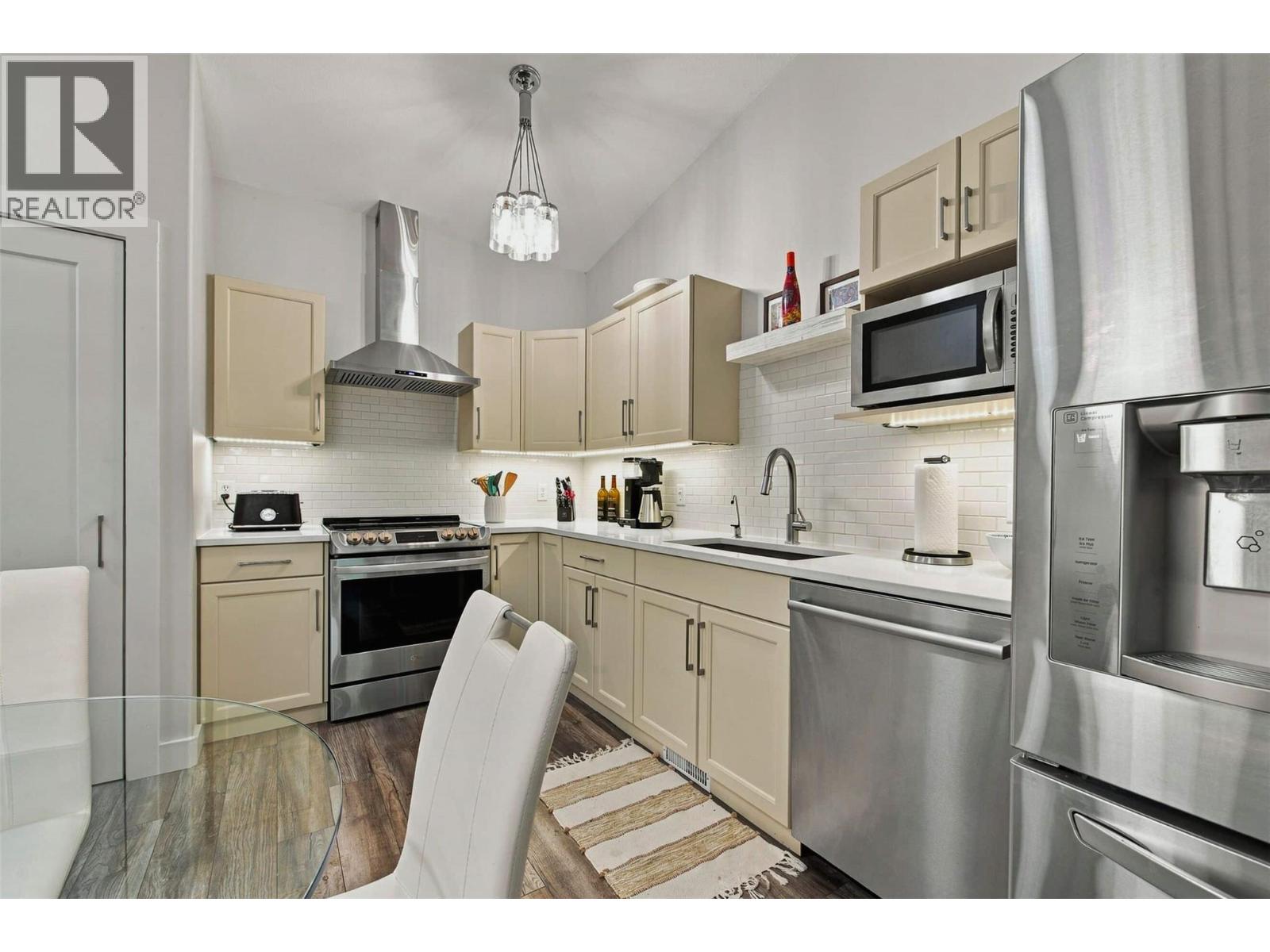 #15 3508 24th Avenue - 8