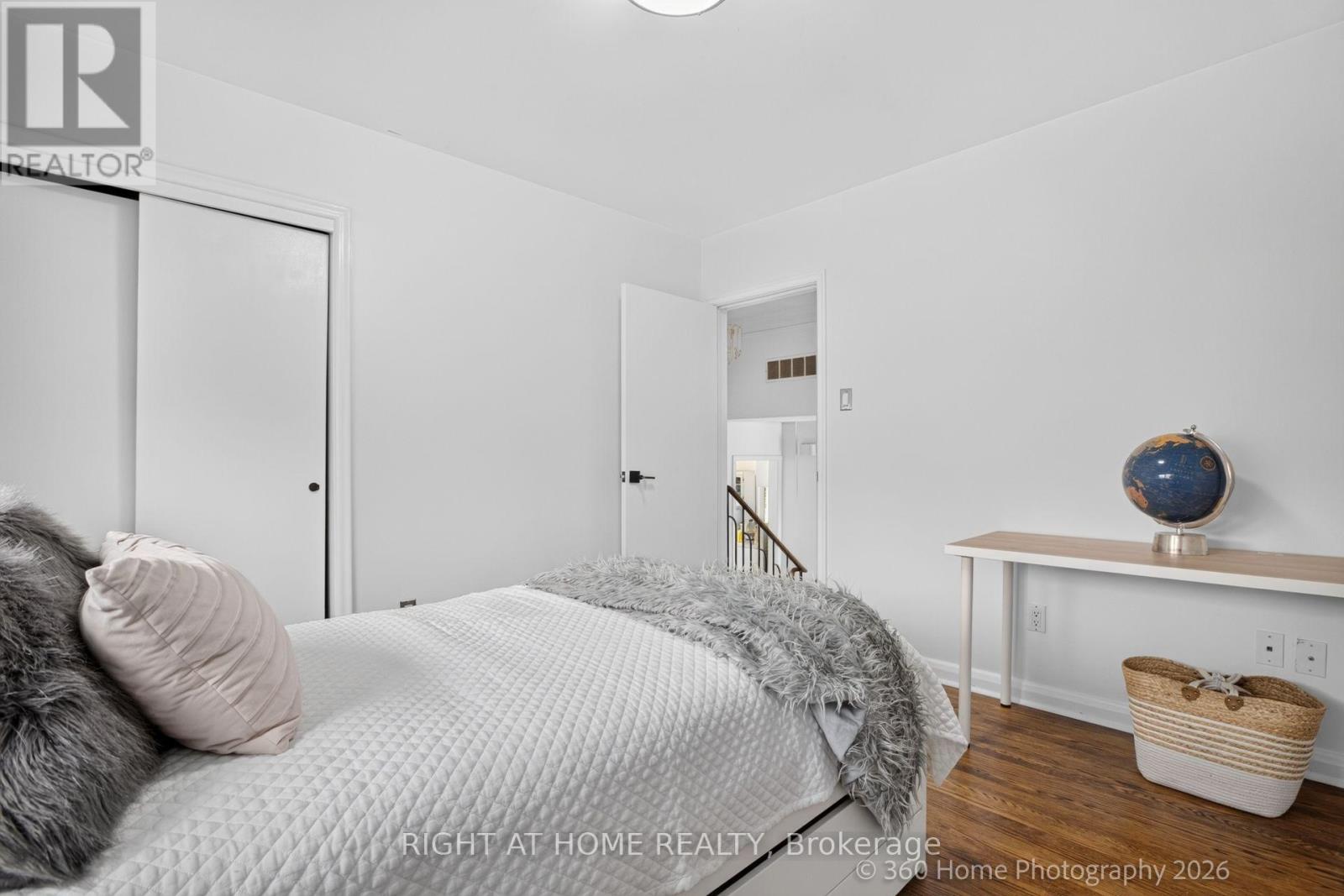 100 PERIVALE CRESCENT - 22