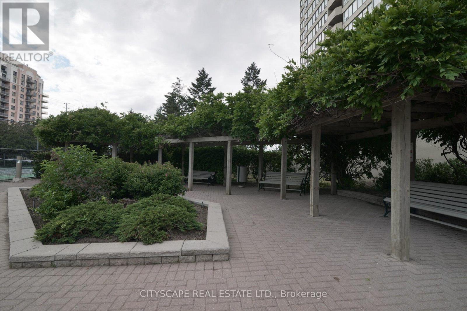 #1105 700 CONSTELLATION DRIVE - Image 25