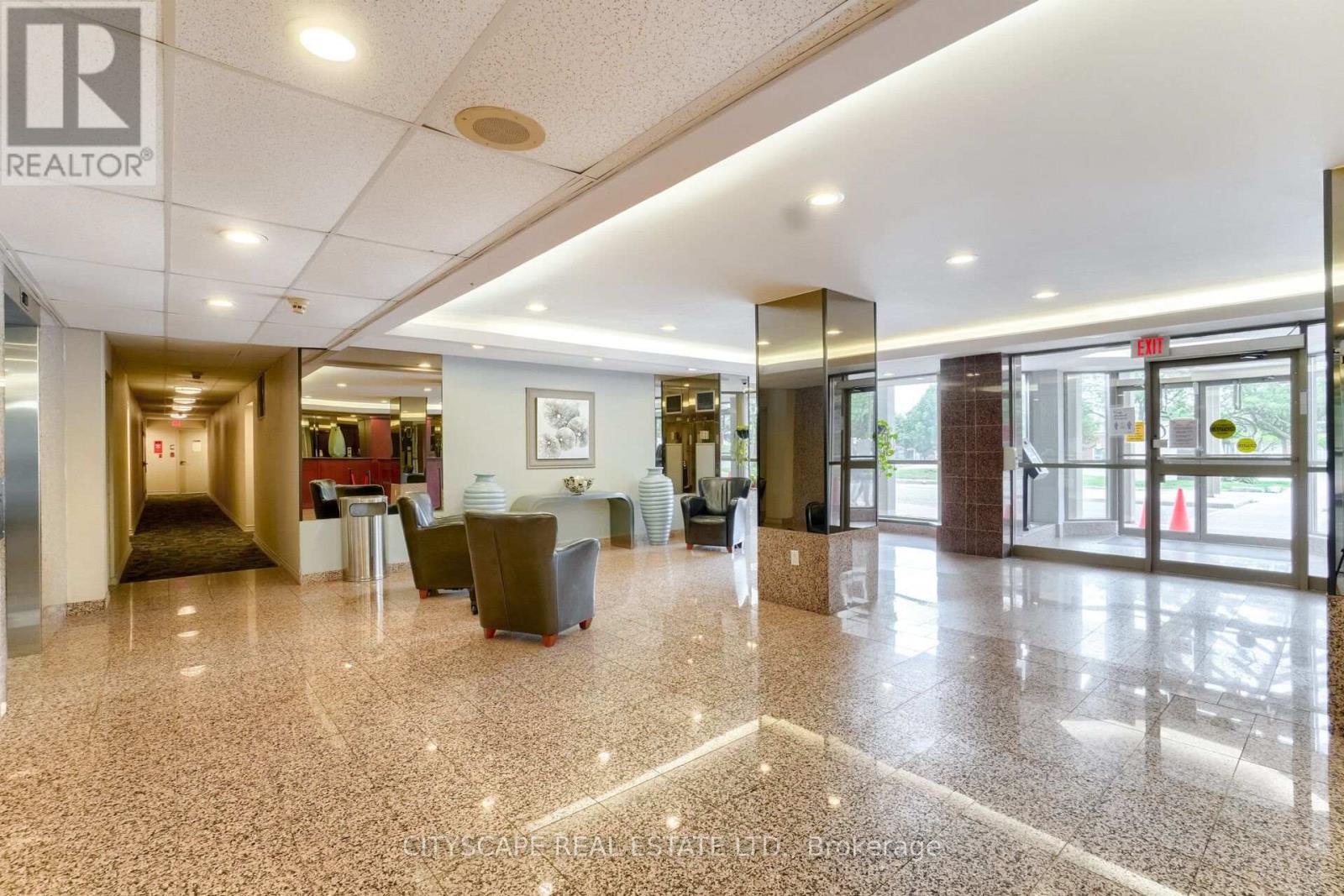 #1105 700 CONSTELLATION DRIVE - Image 27