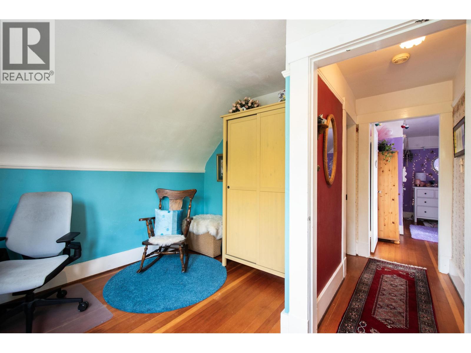 1560 MACGOWAN AVENUE, North Vancouver