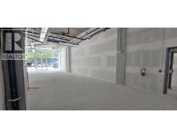 110 1331 Marine Drive, West Vancouver, BC V7T1B6 Photo 9