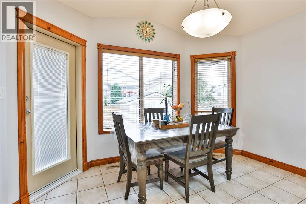 128 Cougar Road N - 9