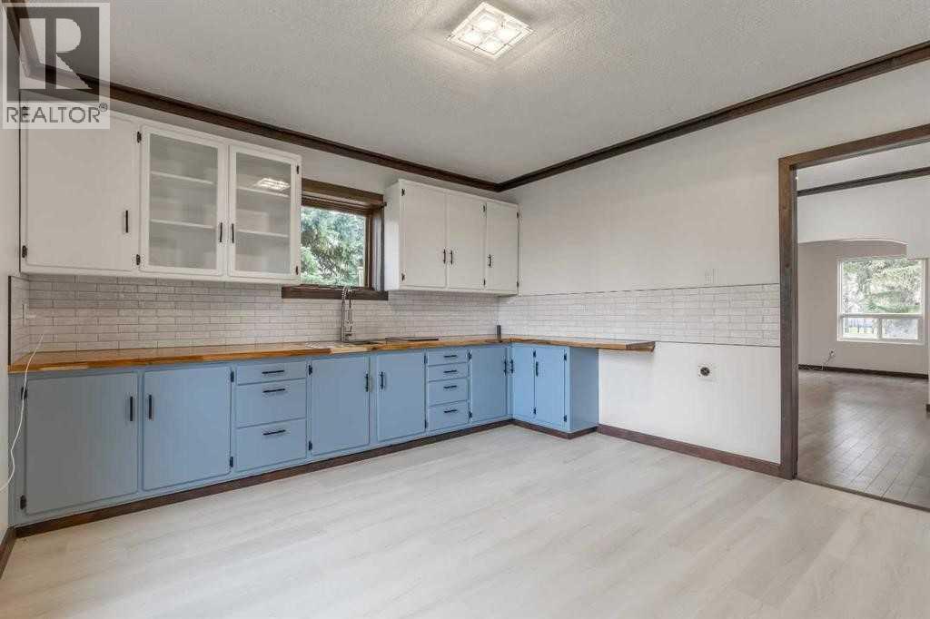 120 N 1 Street West - Photo 13
