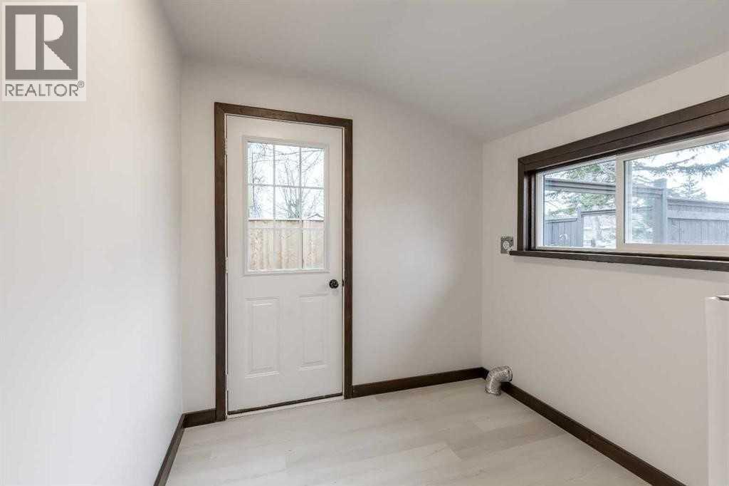120 N 1 Street West - Photo 15
