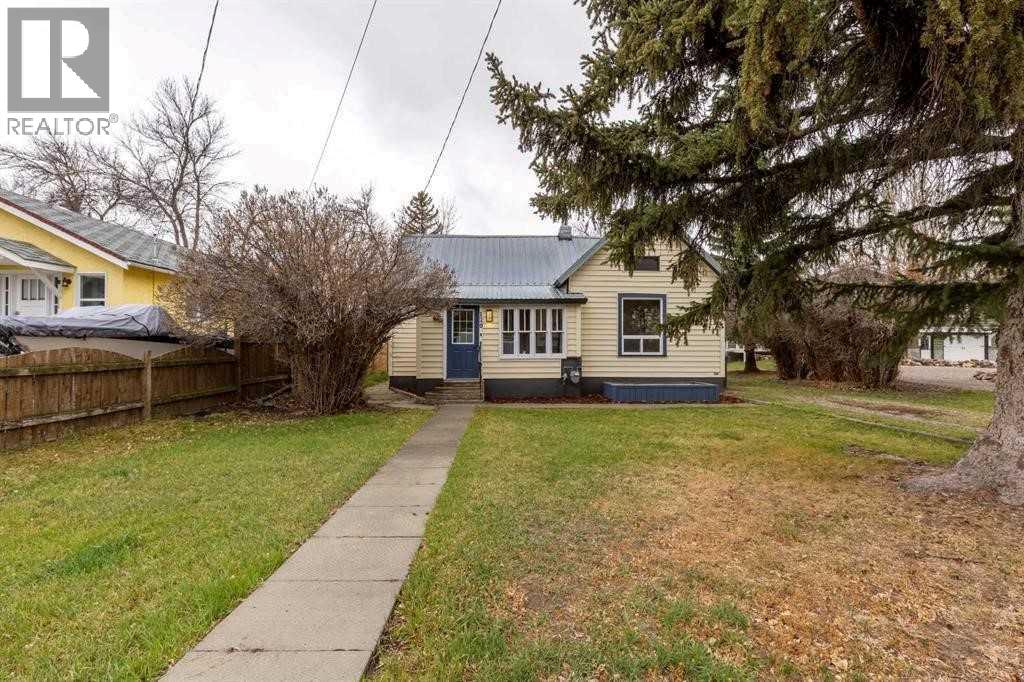 120 N 1 Street West