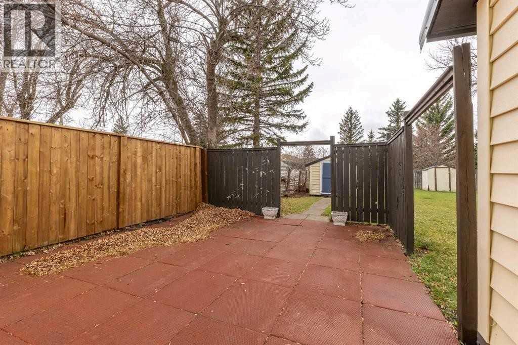 120 N 1 Street West - Photo 23