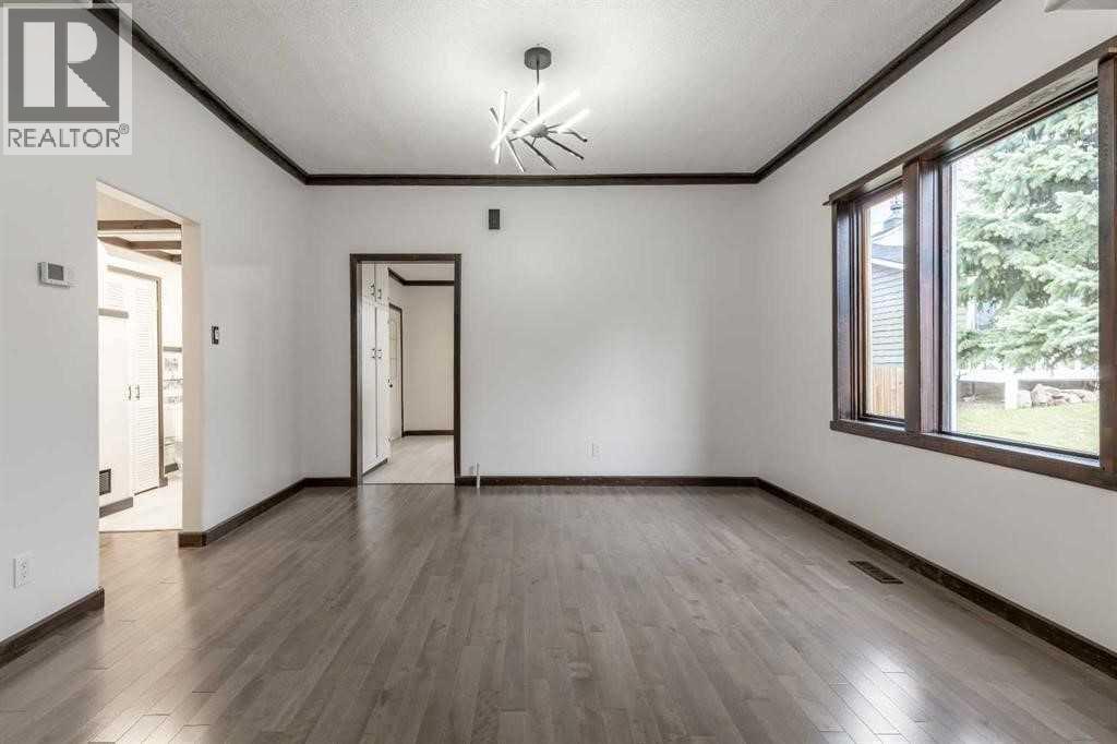 120 N 1 Street West - Photo 9