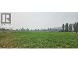 5905 Edwards Road, Grand Forks, BC V0H1H9 Photo 13