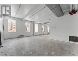 1558 Queen Street E, Toronto, ON M4L1E8 Photo 9