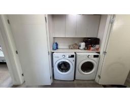 4 8033 166b Street, Surrey, BC V4N0G7 Photo 11