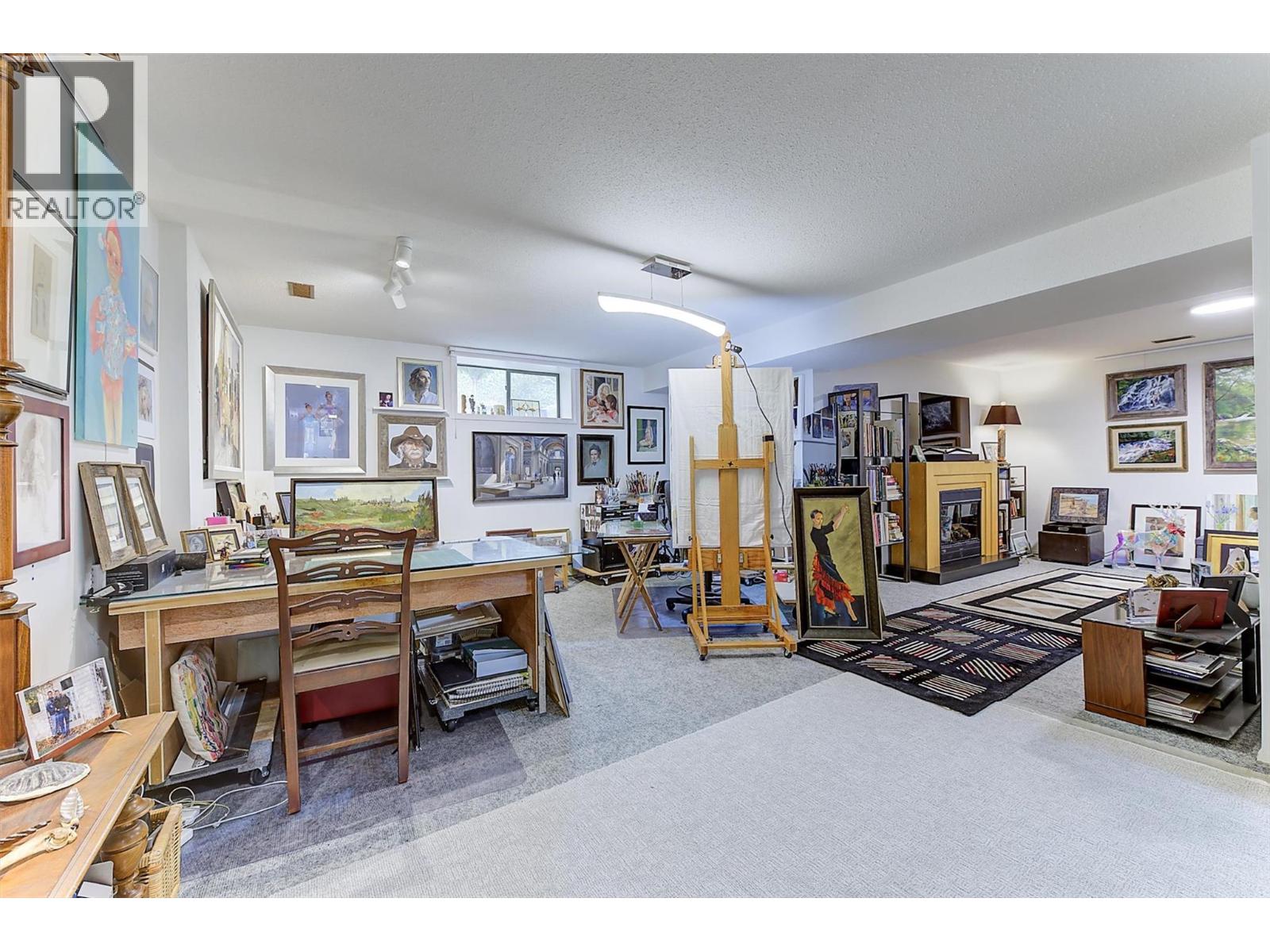 2200 GORDON Drive Unit# 83, Kelowna